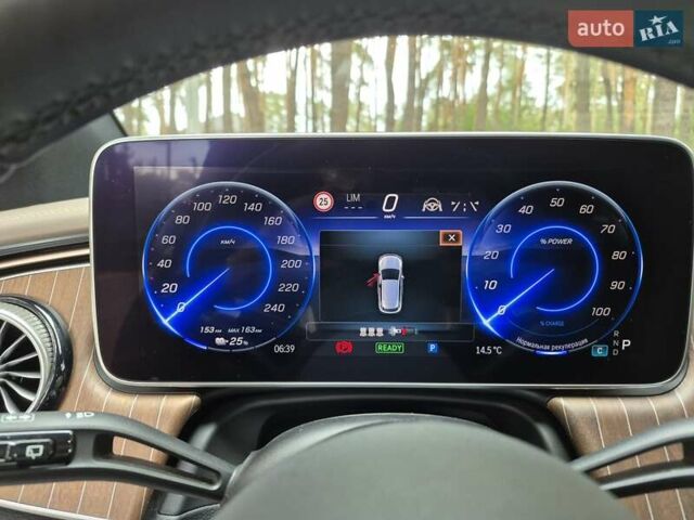 Черный Мерседес EQE SUV, объемом двигателя 0 л и пробегом 22 тыс. км за 52700 $, фото 7 на Automoto.ua