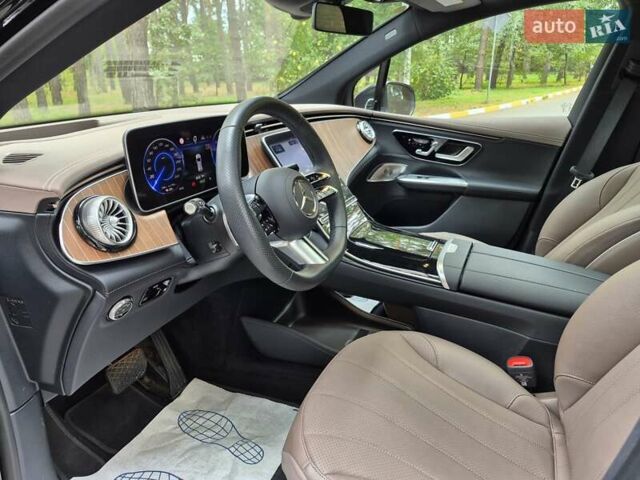 Черный Мерседес EQE SUV, объемом двигателя 0 л и пробегом 22 тыс. км за 52700 $, фото 13 на Automoto.ua