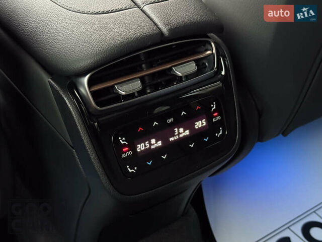 Черный Мерседес EQE SUV, объемом двигателя 0 л и пробегом 5 тыс. км за 125000 $, фото 24 на Automoto.ua