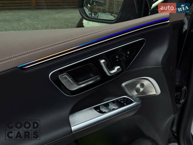 Черный Мерседес EQE SUV, объемом двигателя 0 л и пробегом 5 тыс. км за 125000 $, фото 20 на Automoto.ua