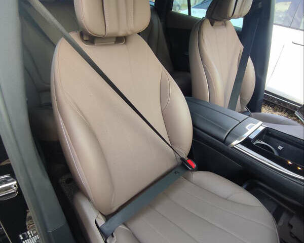 Черный Мерседес EQE SUV, объемом двигателя 0 л и пробегом 4 тыс. км за 50999 $, фото 5 на Automoto.ua