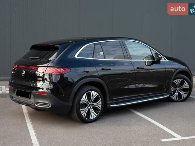 Чорний Мерседес EQE SUV, об'ємом двигуна 0 л та пробігом 15 тис. км за 51900 $, фото 4 на Automoto.ua