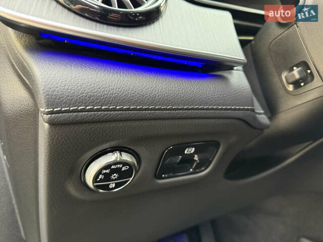 Чорний Мерседес EQE SUV, об'ємом двигуна 0 л та пробігом 37 тис. км за 47999 $, фото 36 на Automoto.ua