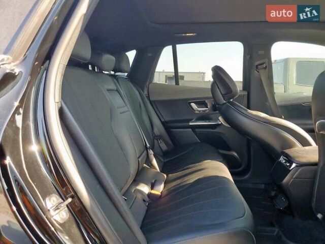 Черный Мерседес EQE SUV, объемом двигателя 0 л и пробегом 9 тыс. км за 40000 $, фото 10 на Automoto.ua