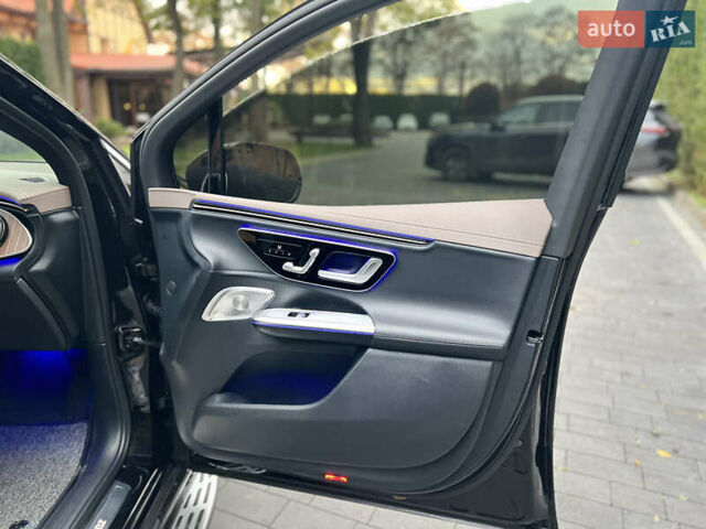 Чорний Мерседес EQE SUV, об'ємом двигуна 0 л та пробігом 12 тис. км за 54000 $, фото 18 на Automoto.ua