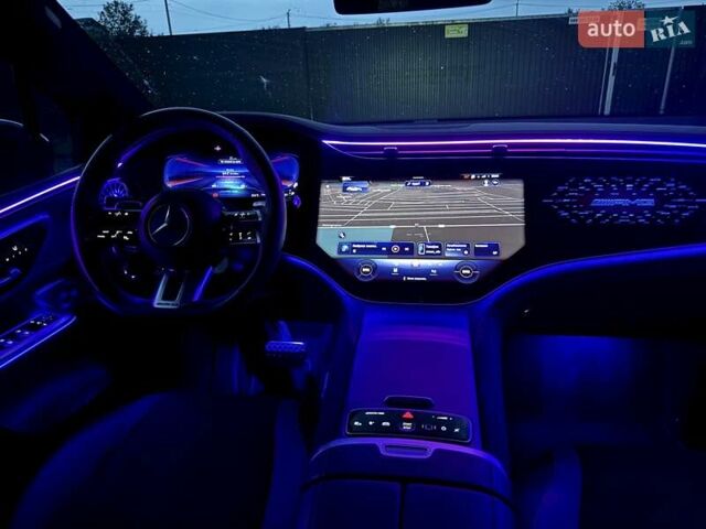 Черный Мерседес EQE SUV, объемом двигателя 0 л и пробегом 19 тыс. км за 74000 $, фото 84 на Automoto.ua