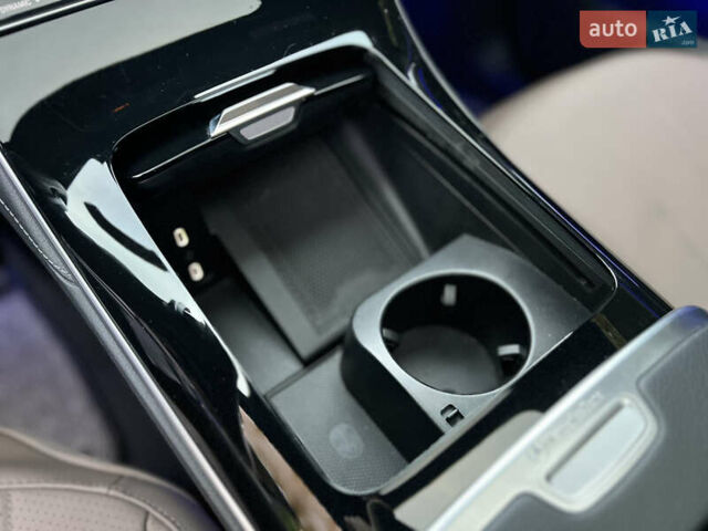 Чорний Мерседес EQE SUV, об'ємом двигуна 0 л та пробігом 12 тис. км за 54000 $, фото 33 на Automoto.ua