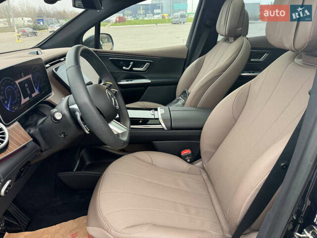 Чорний Мерседес EQE SUV, об'ємом двигуна 0 л та пробігом 7 тис. км за 47777 $, фото 10 на Automoto.ua