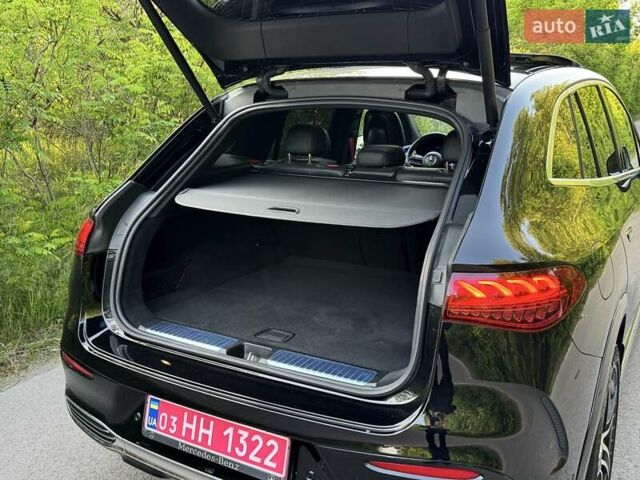 Черный Мерседес EQE SUV, объемом двигателя 0 л и пробегом 19 тыс. км за 74000 $, фото 30 на Automoto.ua