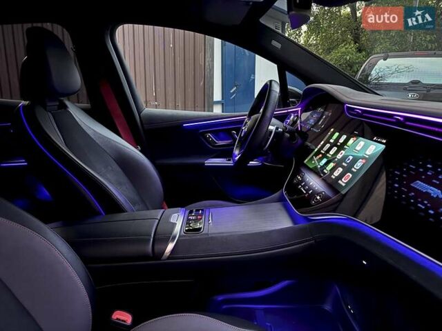 Черный Мерседес EQE SUV, объемом двигателя 0 л и пробегом 19 тыс. км за 74000 $, фото 46 на Automoto.ua