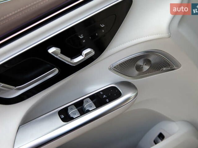 Чорний Мерседес EQE SUV, об'ємом двигуна 0 л та пробігом 15 тис. км за 51900 $, фото 15 на Automoto.ua