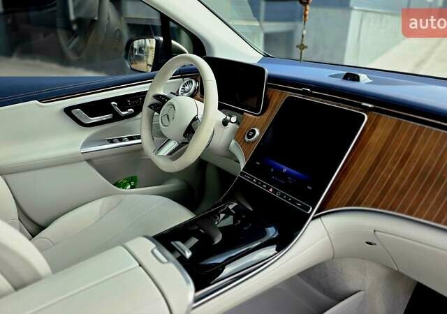 Коричневый Мерседес EQE SUV, объемом двигателя 0 л и пробегом 27 тыс. км за 48500 $, фото 19 на Automoto.ua