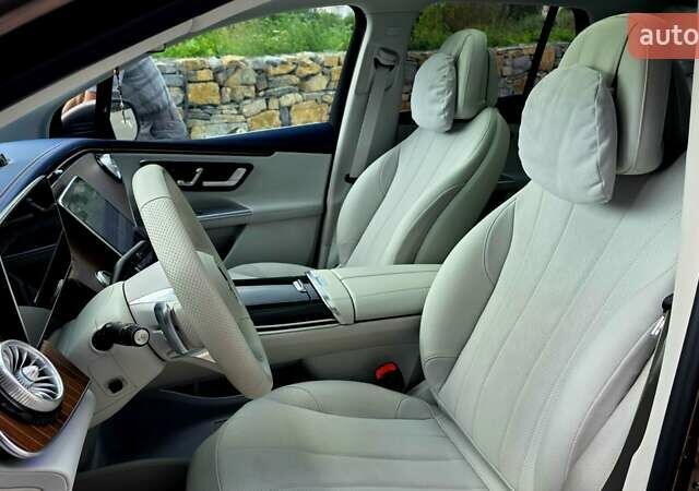 Коричневый Мерседес EQE SUV, объемом двигателя 0 л и пробегом 27 тыс. км за 48500 $, фото 15 на Automoto.ua