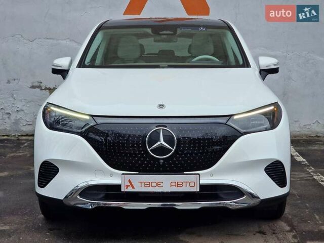 Мерседес EQE SUV, объемом двигателя 0 л и пробегом 24 тыс. км за 51990 $, фото 2 на Automoto.ua