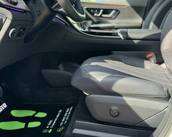 Мерседес EQE SUV, объемом двигателя 0 л и пробегом 5 тыс. км за 54500 $, фото 50 на Automoto.ua