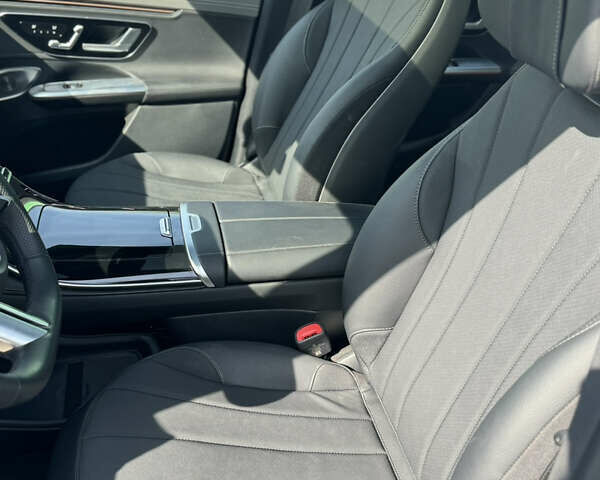Мерседес EQE SUV, объемом двигателя 0 л и пробегом 5 тыс. км за 54500 $, фото 52 на Automoto.ua