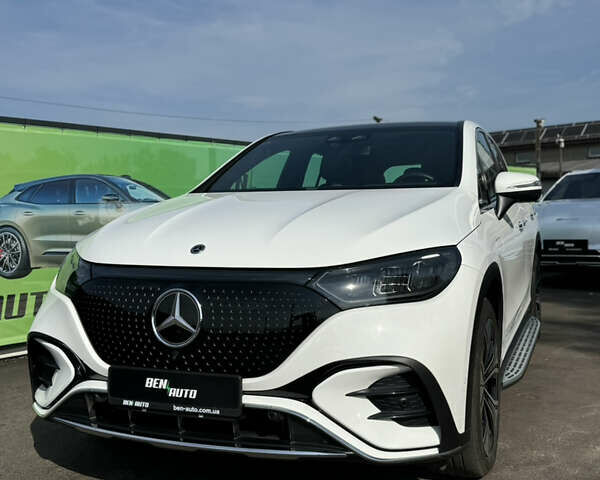 Мерседес EQE SUV, объемом двигателя 0 л и пробегом 5 тыс. км за 54500 $, фото 1 на Automoto.ua