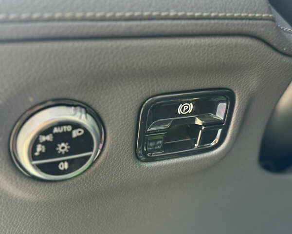 Мерседес EQE SUV, объемом двигателя 0 л и пробегом 5 тыс. км за 54500 $, фото 56 на Automoto.ua