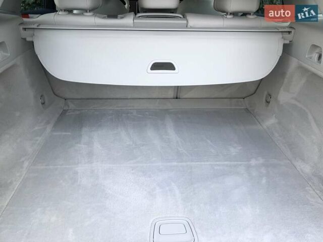 Серый Мерседес EQE SUV, объемом двигателя 0 л и пробегом 23 тыс. км за 53800 $, фото 25 на Automoto.ua