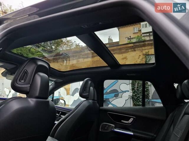 Серый Мерседес EQE SUV, объемом двигателя 0 л и пробегом 25 тыс. км за 49990 $, фото 66 на Automoto.ua