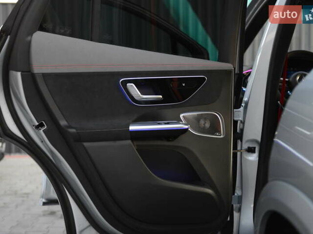 Серый Мерседес EQE SUV, объемом двигателя 0 л и пробегом 10 тыс. км за 100000 $, фото 35 на Automoto.ua