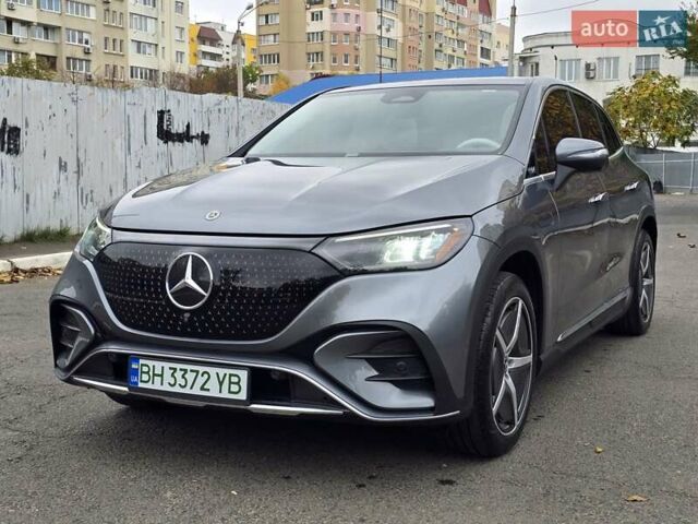 Серый Мерседес EQE SUV, объемом двигателя 0 л и пробегом 10 тыс. км за 51000 $, фото 2 на Automoto.ua