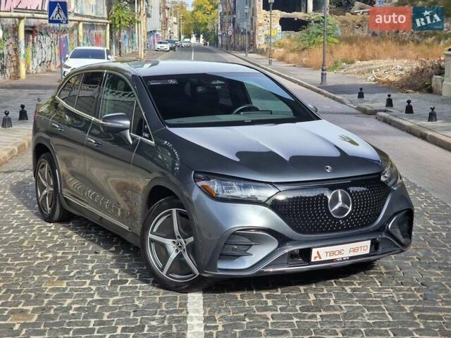 Серый Мерседес EQE SUV, объемом двигателя 0 л и пробегом 25 тыс. км за 49990 $, фото 9 на Automoto.ua
