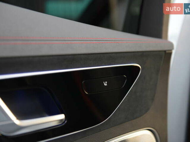 Серый Мерседес EQE SUV, объемом двигателя 0 л и пробегом 10 тыс. км за 100000 $, фото 36 на Automoto.ua