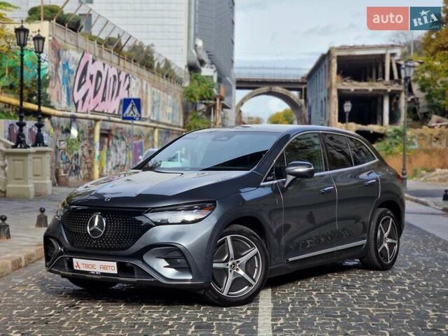 Серый Мерседес EQE SUV, объемом двигателя 0 л и пробегом 25 тыс. км за 49990 $, фото 13 на Automoto.ua