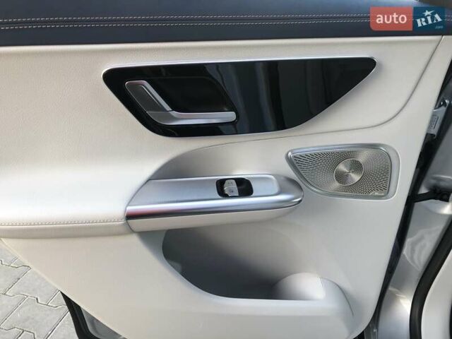 Серый Мерседес EQE SUV, объемом двигателя 0 л и пробегом 23 тыс. км за 53800 $, фото 32 на Automoto.ua