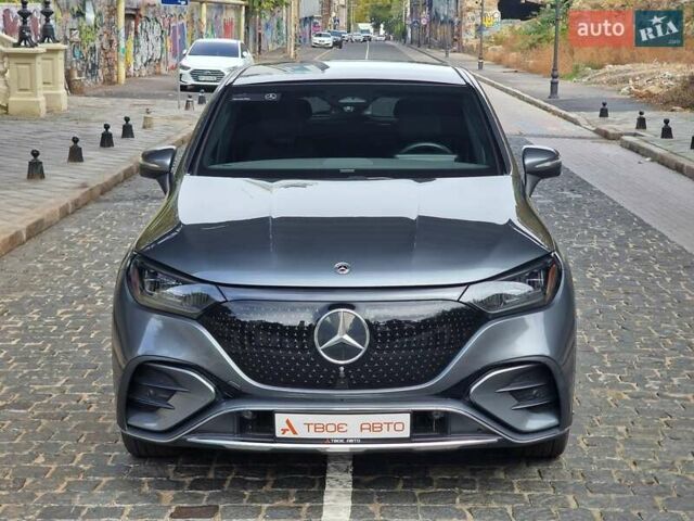 Серый Мерседес EQE SUV, объемом двигателя 0 л и пробегом 25 тыс. км за 49990 $, фото 3 на Automoto.ua