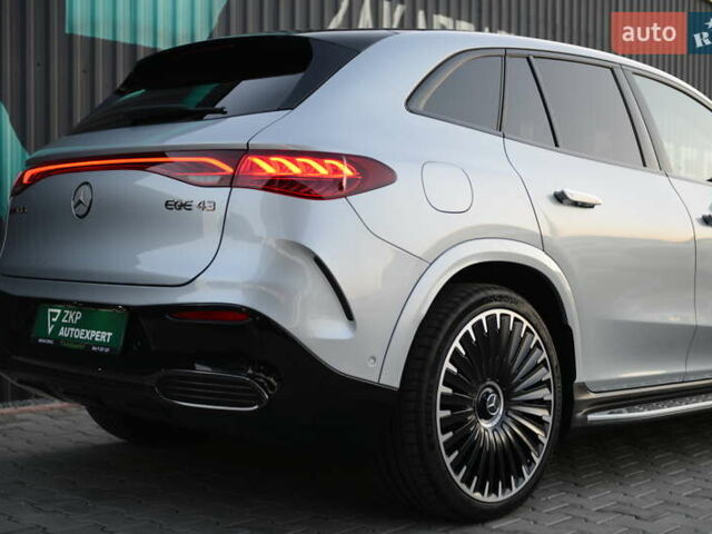 Серый Мерседес EQE SUV, объемом двигателя 0 л и пробегом 10 тыс. км за 100000 $, фото 16 на Automoto.ua