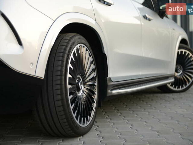 Серый Мерседес EQE SUV, объемом двигателя 0 л и пробегом 10 тыс. км за 100000 $, фото 14 на Automoto.ua