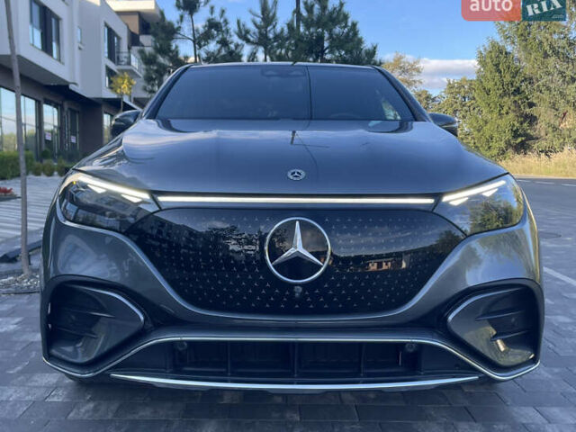 Серый Мерседес EQE SUV, объемом двигателя 0 л и пробегом 8 тыс. км за 53499 $, фото 17 на Automoto.ua