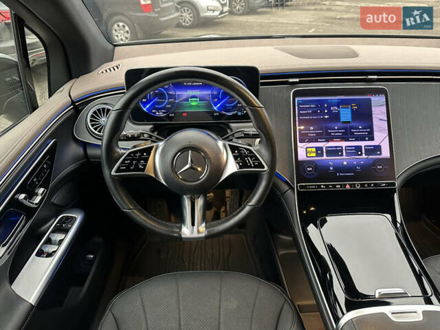 Серый Мерседес EQE SUV, объемом двигателя 0 л и пробегом 108 тыс. км за 55000 $, фото 16 на Automoto.ua