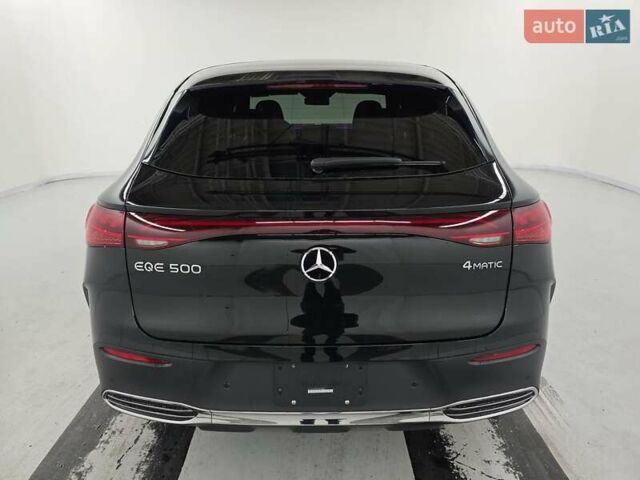 Серый Мерседес EQE SUV, объемом двигателя 0 л и пробегом 22 тыс. км за 56000 $, фото 2 на Automoto.ua