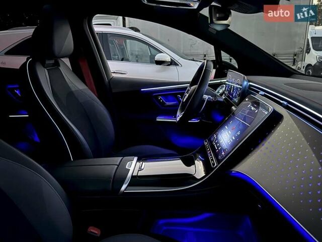 Мерседес EQE SUV 2023 в Ковель на Automoto.ua Серый Мерседес EQE SUV, объемом двигателя 0 л и пробегом 15 тыс. км за 78000 $, фото 35 на Automoto.ua