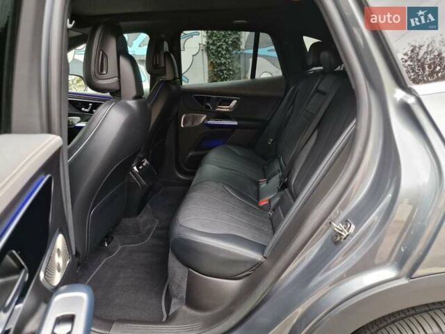 Серый Мерседес EQE SUV, объемом двигателя 0 л и пробегом 25 тыс. км за 49990 $, фото 64 на Automoto.ua