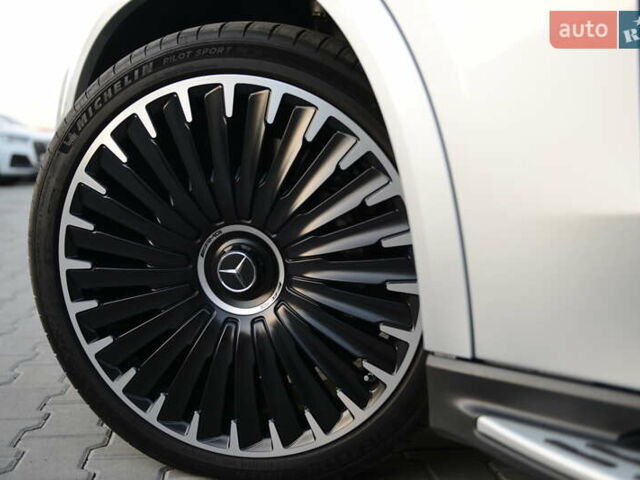 Серый Мерседес EQE SUV, объемом двигателя 0 л и пробегом 10 тыс. км за 100000 $, фото 7 на Automoto.ua