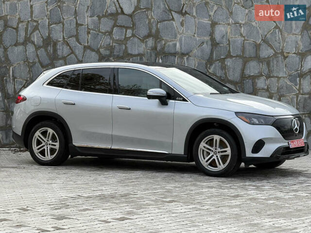 Серый Мерседес EQE SUV, объемом двигателя 0 л и пробегом 15 тыс. км за 46800 $, фото 3 на Automoto.ua