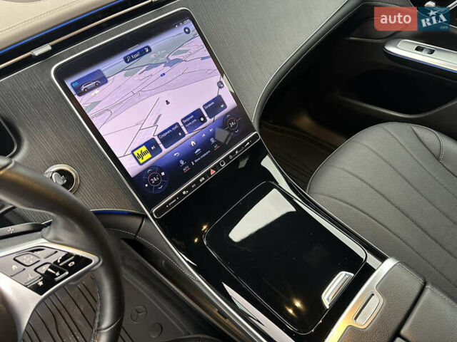 Серый Мерседес EQE SUV, объемом двигателя 0 л и пробегом 108 тыс. км за 55000 $, фото 10 на Automoto.ua