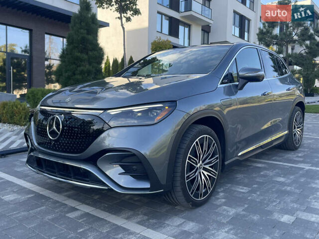 Серый Мерседес EQE SUV, объемом двигателя 0 л и пробегом 8 тыс. км за 53499 $, фото 10 на Automoto.ua