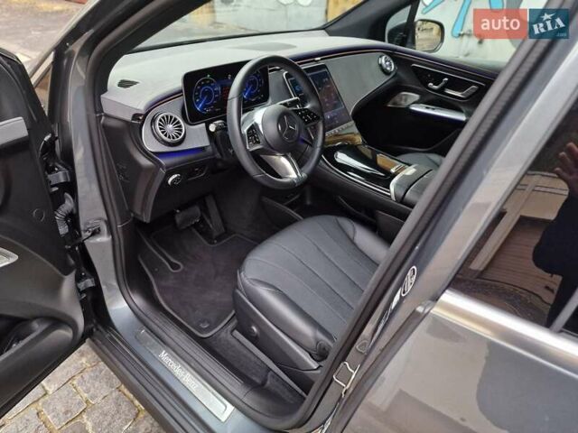 Серый Мерседес EQE SUV, объемом двигателя 0 л и пробегом 25 тыс. км за 49990 $, фото 46 на Automoto.ua