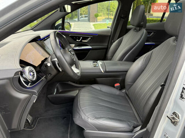 Серый Мерседес EQE SUV, объемом двигателя 0 л и пробегом 29 тыс. км за 74500 $, фото 24 на Automoto.ua