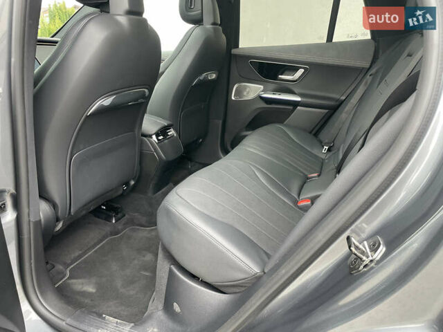 Серый Мерседес EQE SUV, объемом двигателя 0 л и пробегом 6 тыс. км за 44500 $, фото 17 на Automoto.ua