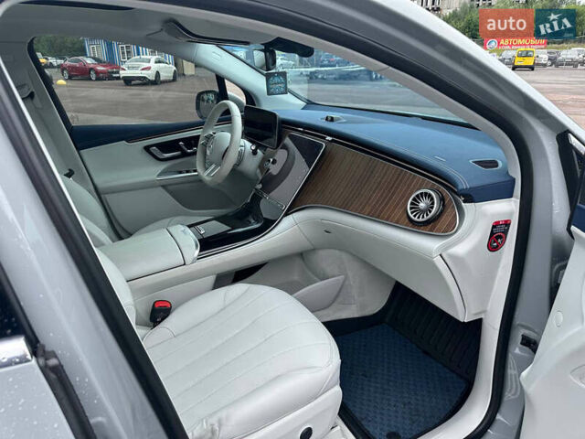 Серый Мерседес EQE SUV, объемом двигателя 0 л и пробегом 20 тыс. км за 48900 $, фото 13 на Automoto.ua