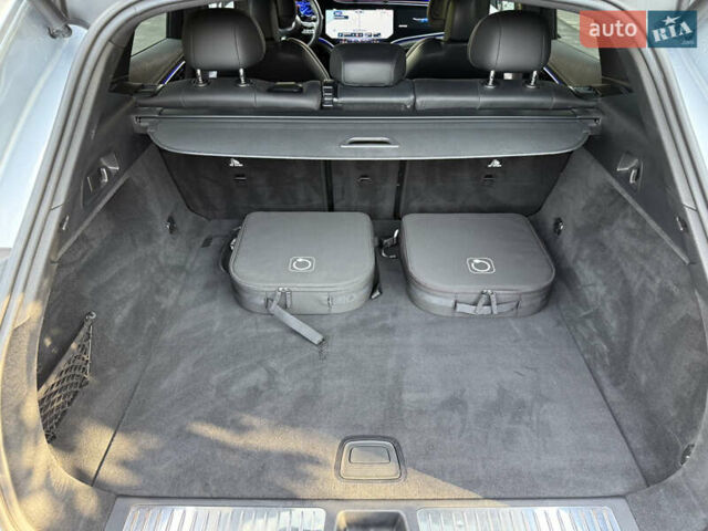 Серый Мерседес EQE SUV, объемом двигателя 0 л и пробегом 29 тыс. км за 74500 $, фото 82 на Automoto.ua