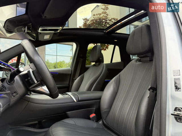 Серый Мерседес EQE SUV, объемом двигателя 0 л и пробегом 29 тыс. км за 74500 $, фото 25 на Automoto.ua