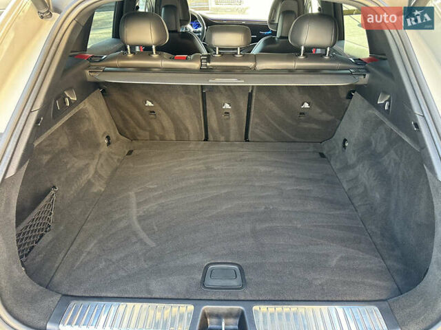 Серый Мерседес EQE SUV, объемом двигателя 0 л и пробегом 4 тыс. км за 88000 $, фото 30 на Automoto.ua