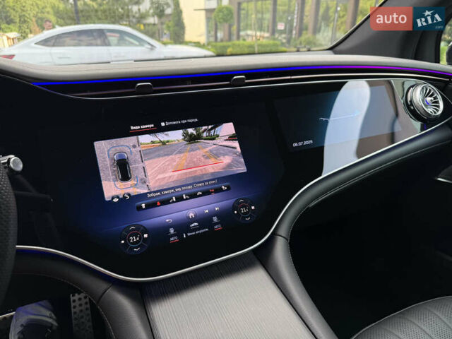 Серый Мерседес EQE SUV, объемом двигателя 0 л и пробегом 29 тыс. км за 74500 $, фото 49 на Automoto.ua